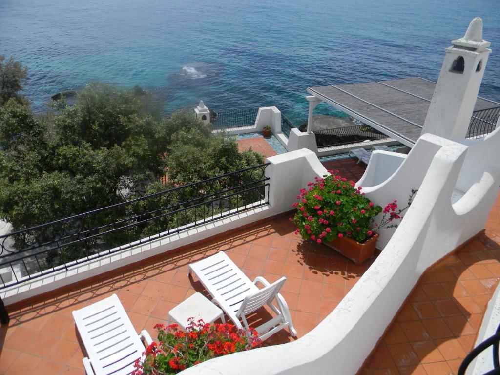 Hotel Punta Rossa Сан-Феличе-Чирчео Экстерьер фото
